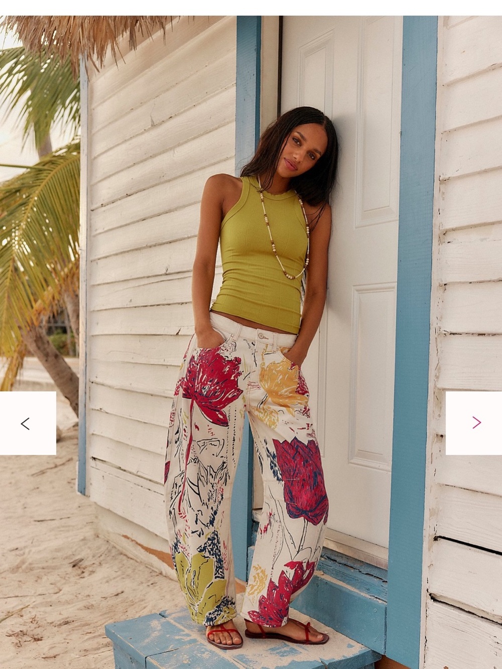 We The Free Wide barrel jeans in a 🌷 Tulip Print.